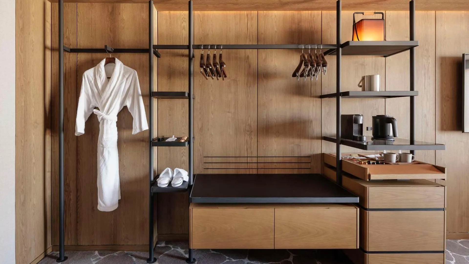 Отель Hyatt Regency Токио 4*,  Япония