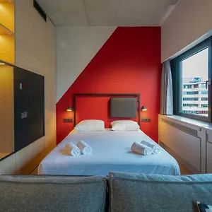 Via 4*, Diemerbrug Países Baixos