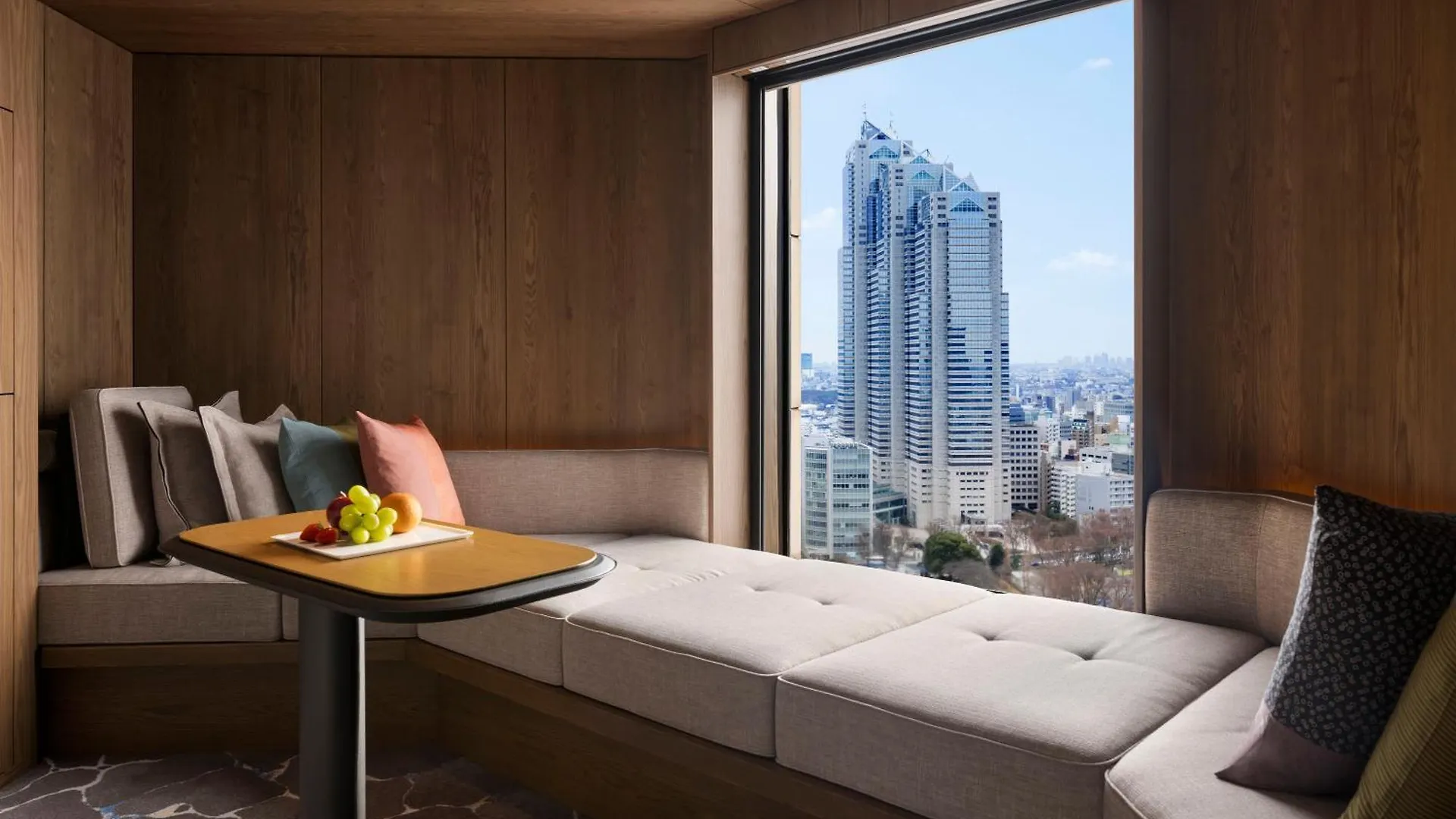 Hyatt Regency Tokyo Otel 4*,