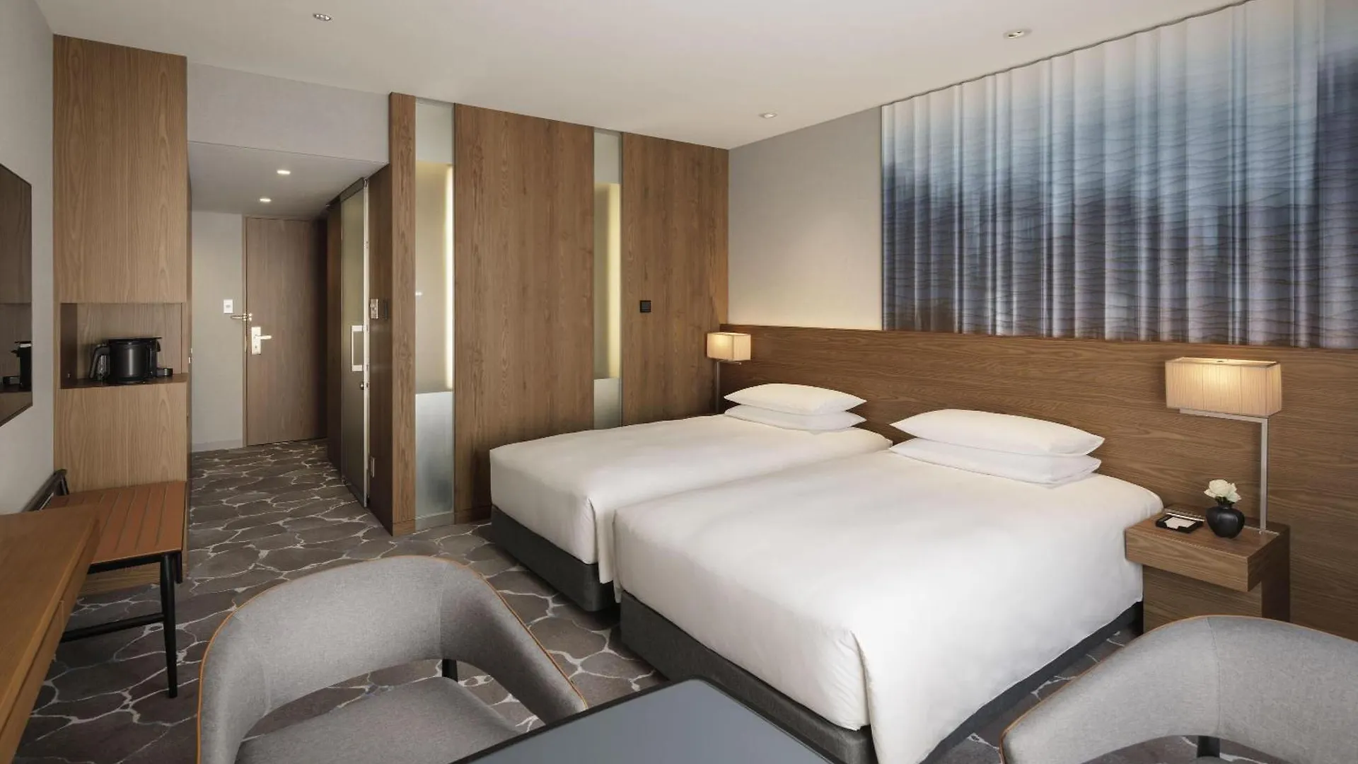 Hyatt Regency Tokyo Hotel 4*,